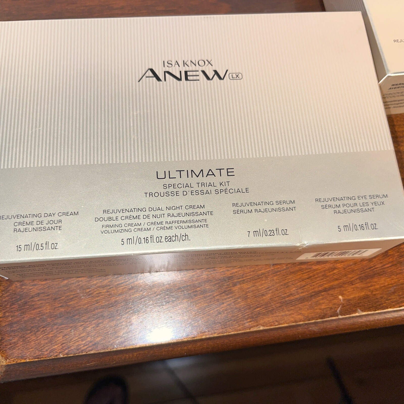 Isa Knox ANEW LX Ultimate Special 4 Piece Trial Kit Avon
