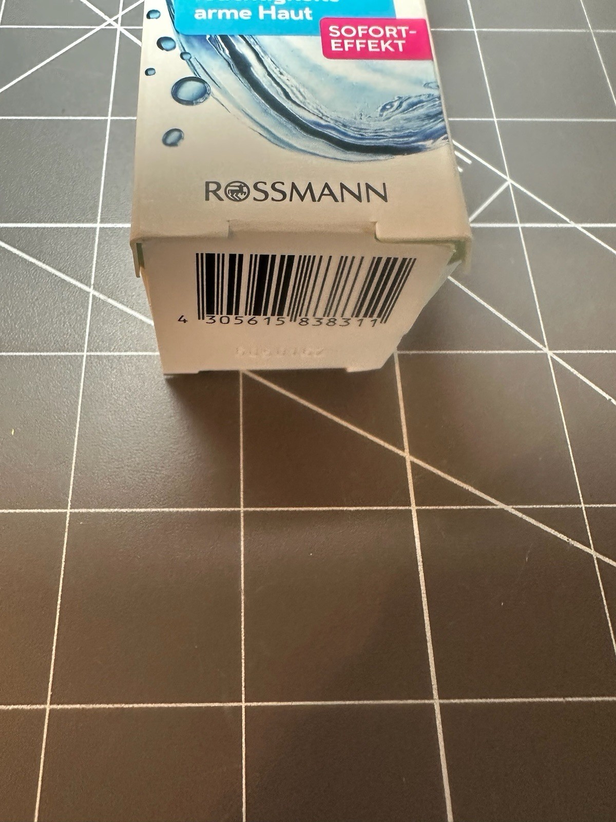 ISANA Hyaluron Serum Hydro Booster Germany Rossmann Moisturizing Face Serum 30ml