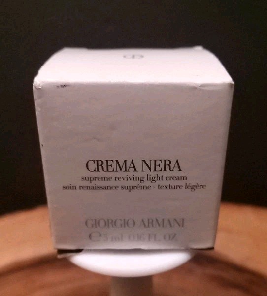 Giorgio Armani Crema Nera Supreme Reviving Light Cream – 5 mL – New Open Box