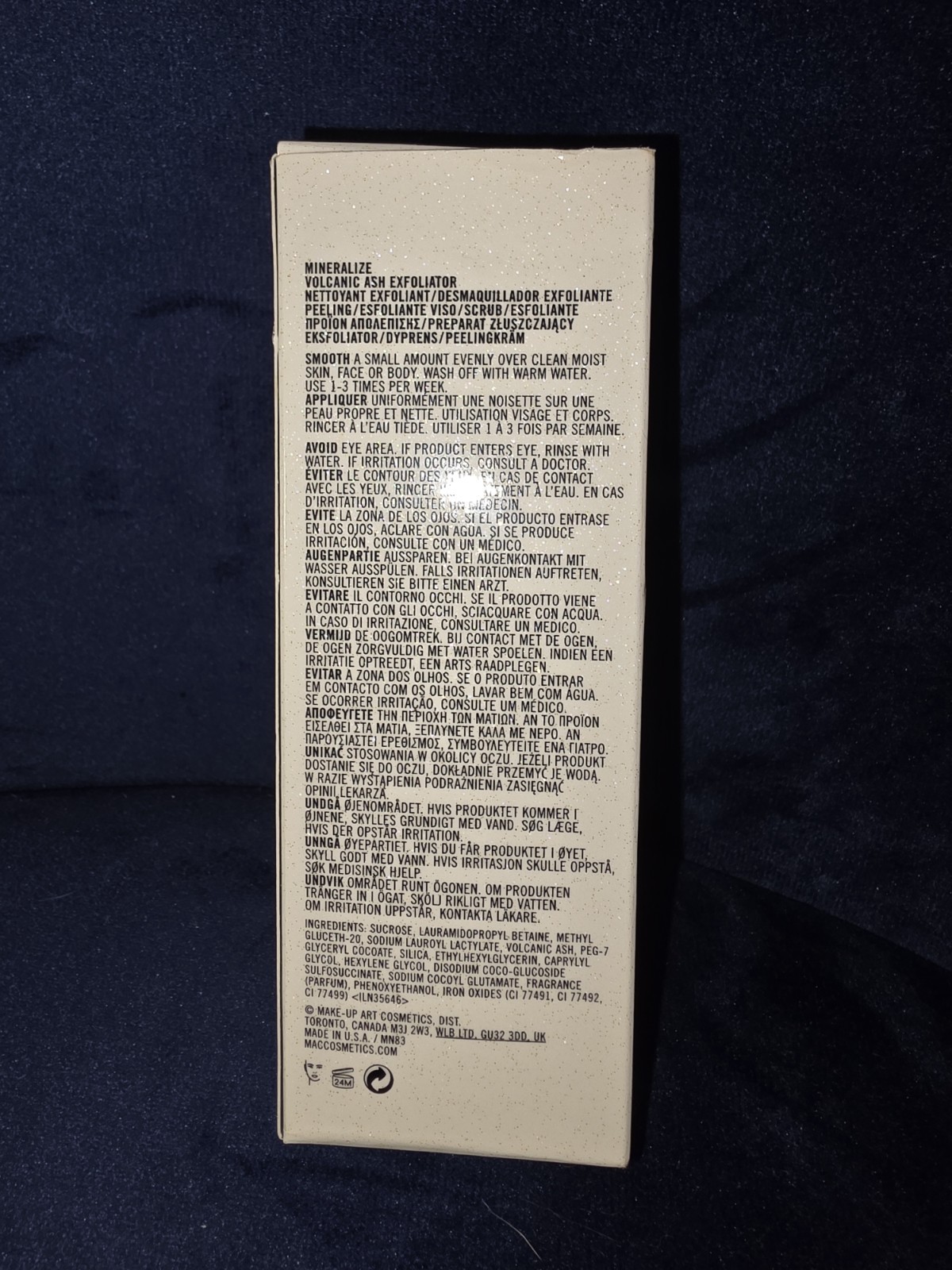 M·A·C Mineralize Volcanic Ash Exfoliator for Face & Body 3.4 fl oz