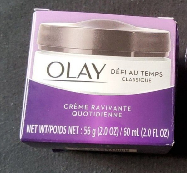 Olay Age Defying Classic Daily Renewal Cream – 2.0 Fl oz – New in Box – x1