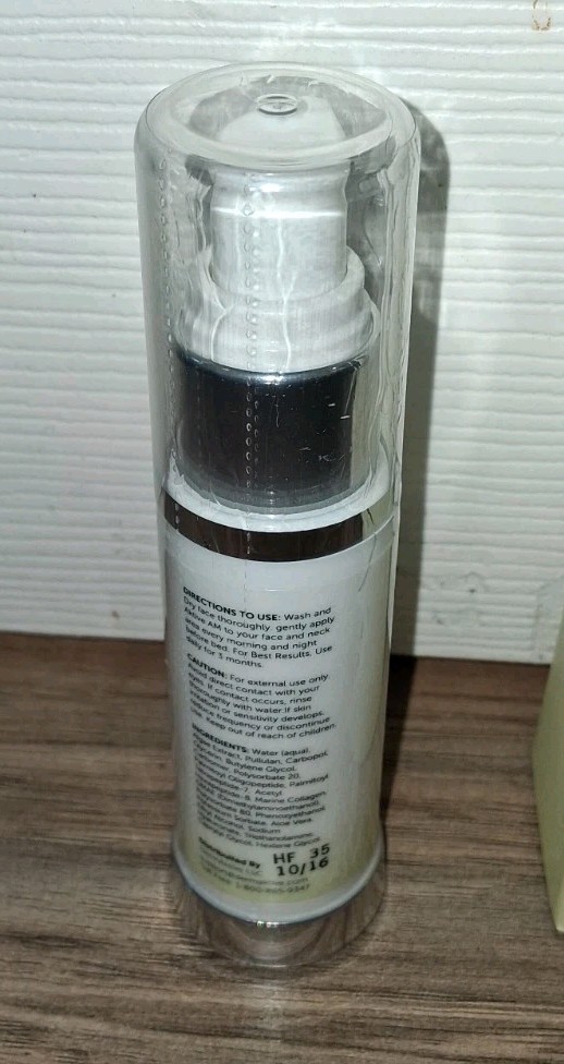 Derm Aktive AM Anti-Aging Tightening Serum 1.014 oz. New! Sealed! Exp. 10-16-16