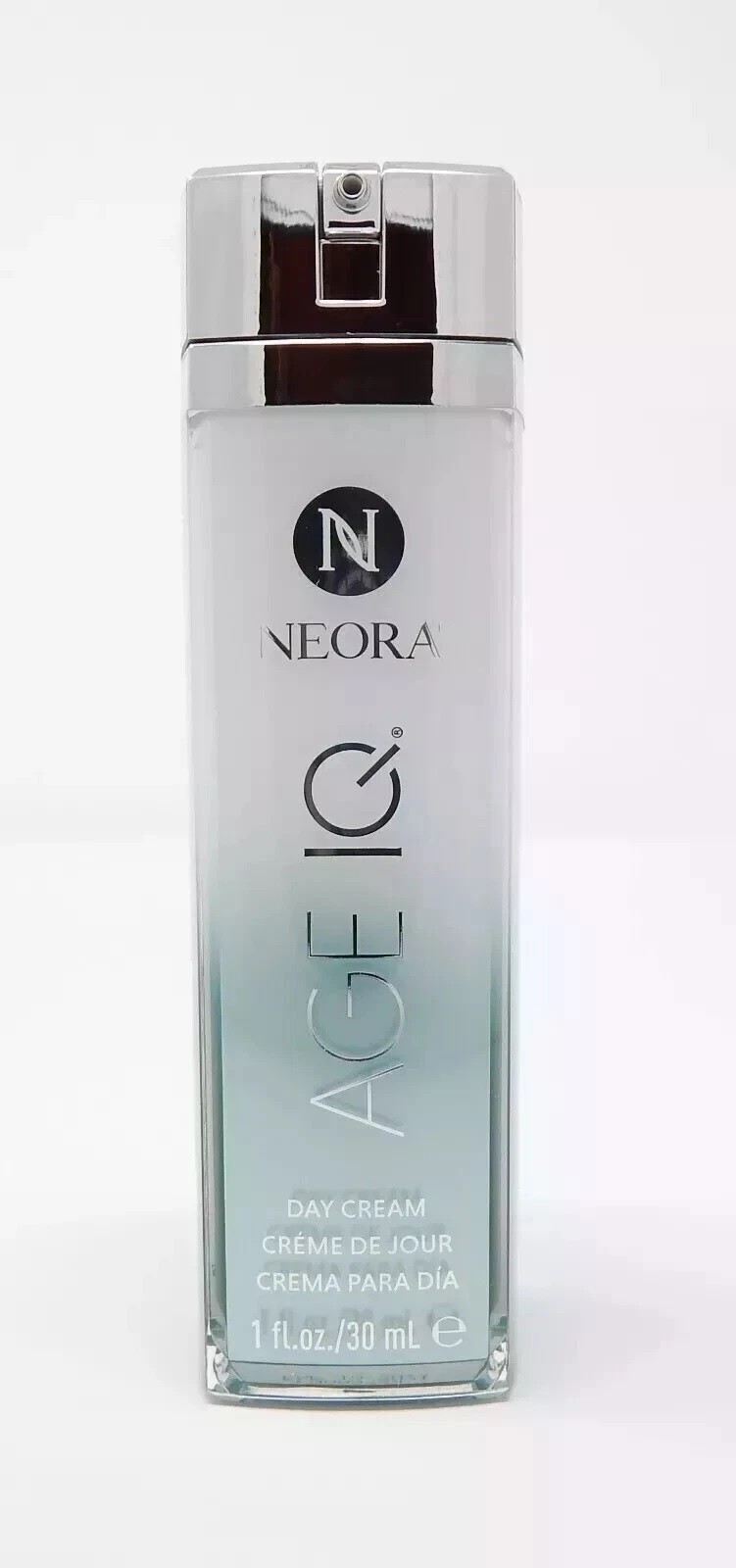 Neora Age IQ Day Cream – Expires 01/2027 – 1 fl oz./30 ml – New/SEALED