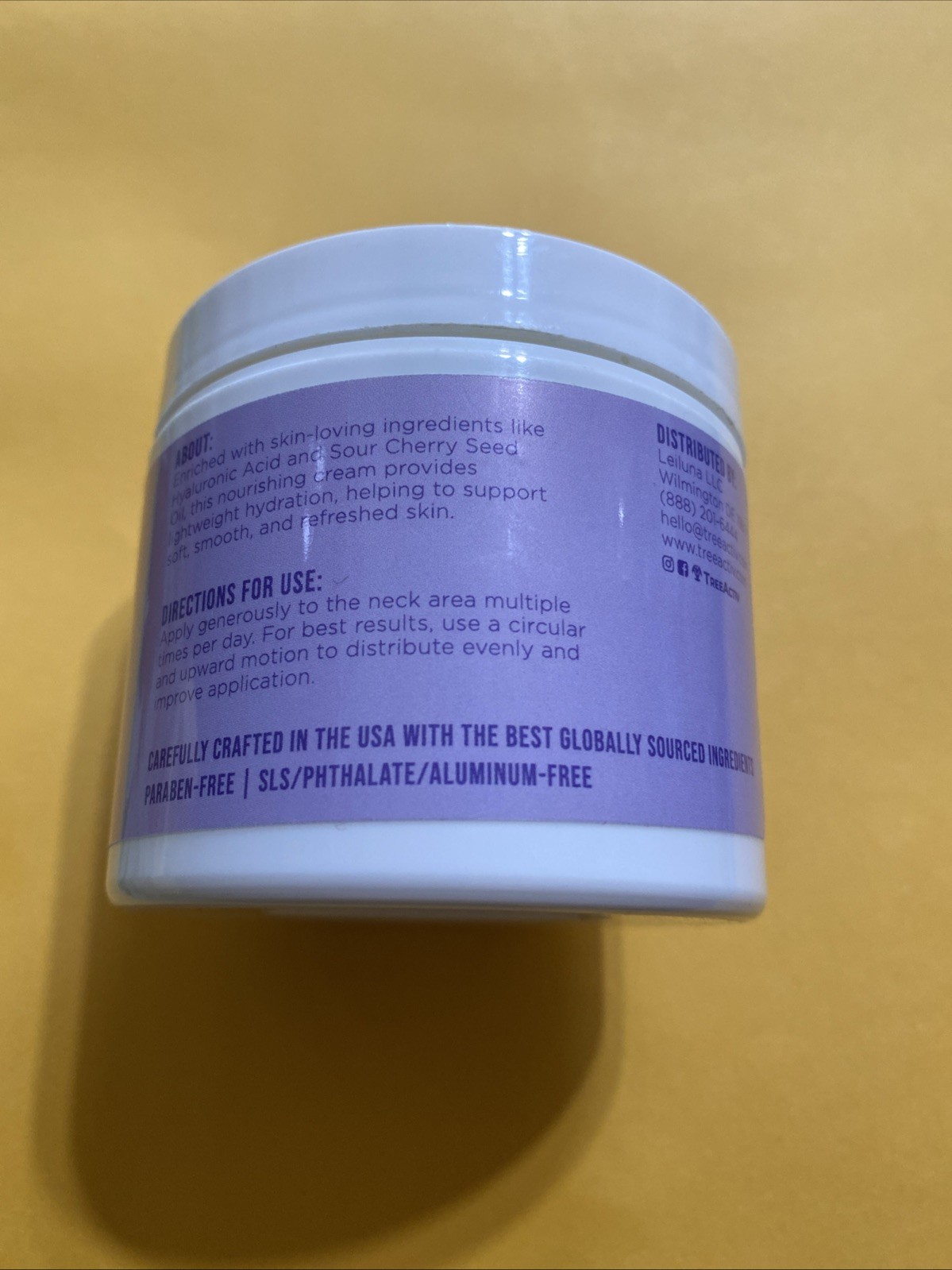 Neck Firming Cream with Hyaluronic Acid, Collagen and Cupuacu Butter Firming …