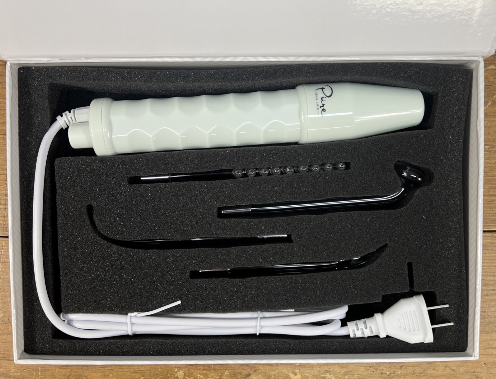 Pure Daily Care NuDerma ANTI-AGING & REPAIR Portable Handheld Skin Therapy Wand