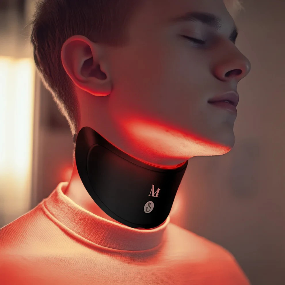 Neck Lifting Device Anti Aging Skin Tightening Facial Massager Latoua New In Box