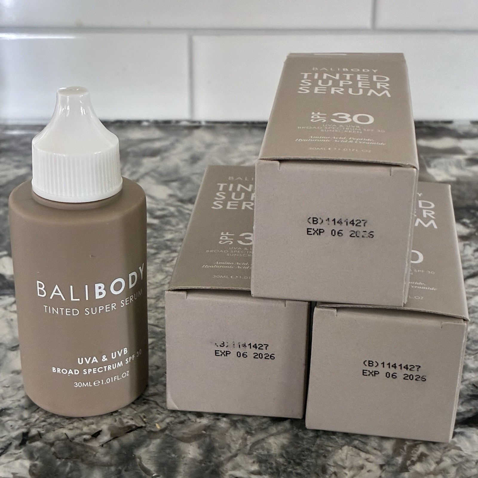 Lot of 3 – Bali Body Tinted Super Serum SPF30 TAN 30ml