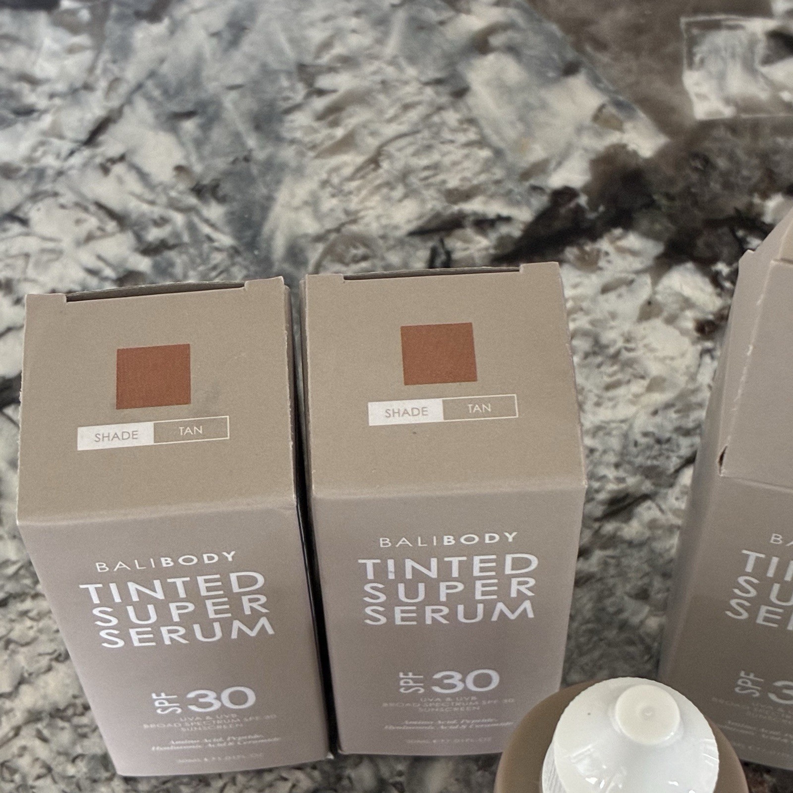 Lot of 3 – Bali Body Tinted Super Serum SPF30 TAN 30ml