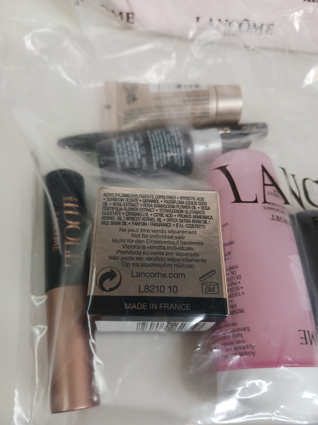 Landcome Absolue Moisture Travle Kit. See Photos For Sizes/Colors Bag NEW 7 PIEC