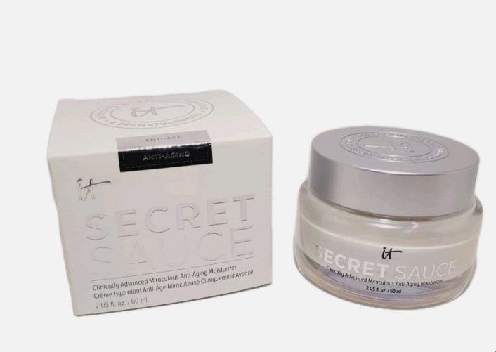 it Cosmetics SECRET SAUCE Advanced Miraculous Anti-Aging Moisturizer, NEW IN BOX
