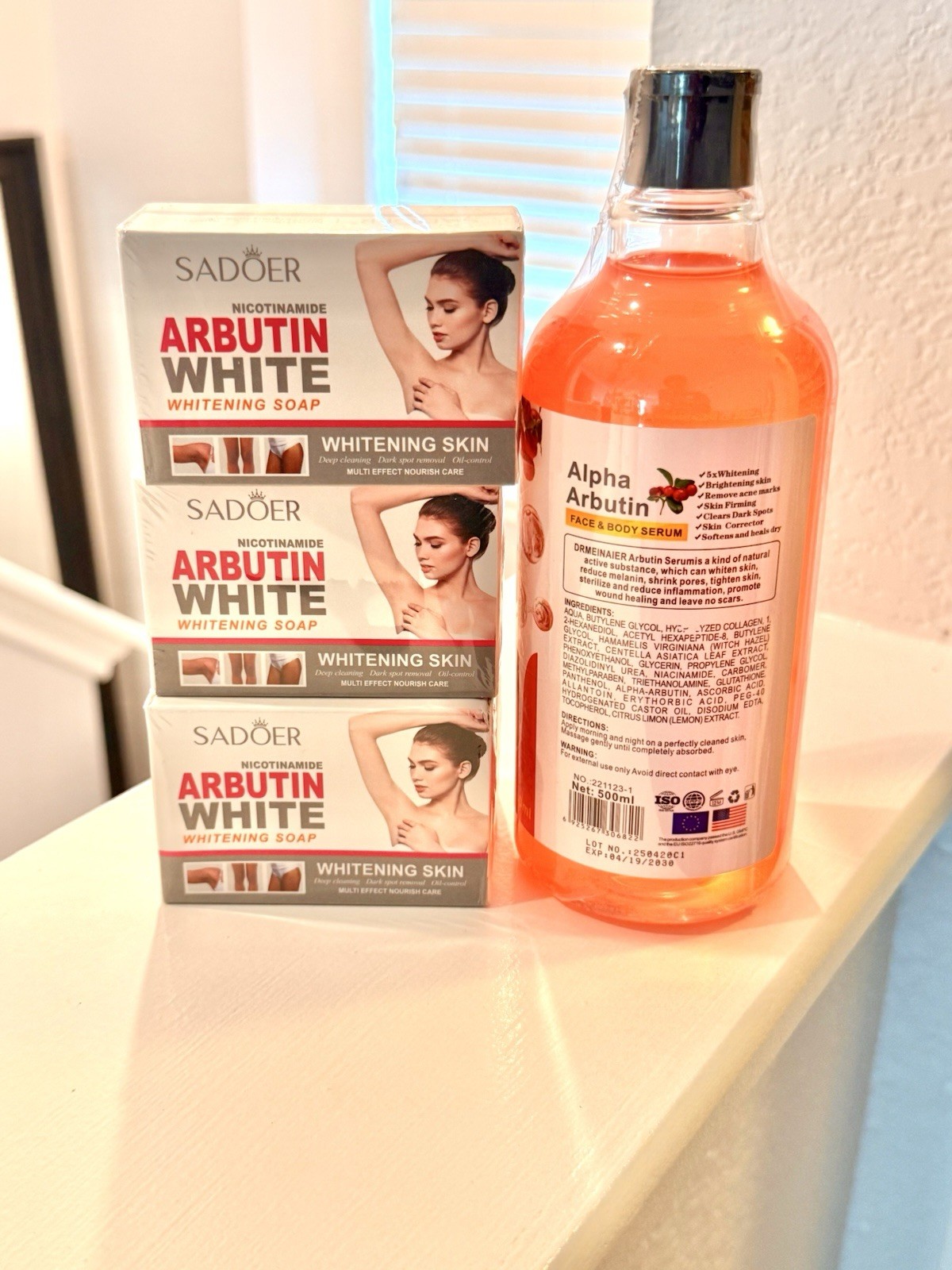 Set Alpha Arbutin Face Body Serum Skin Brightening Moisturizer, 500ml + Soap 4pc