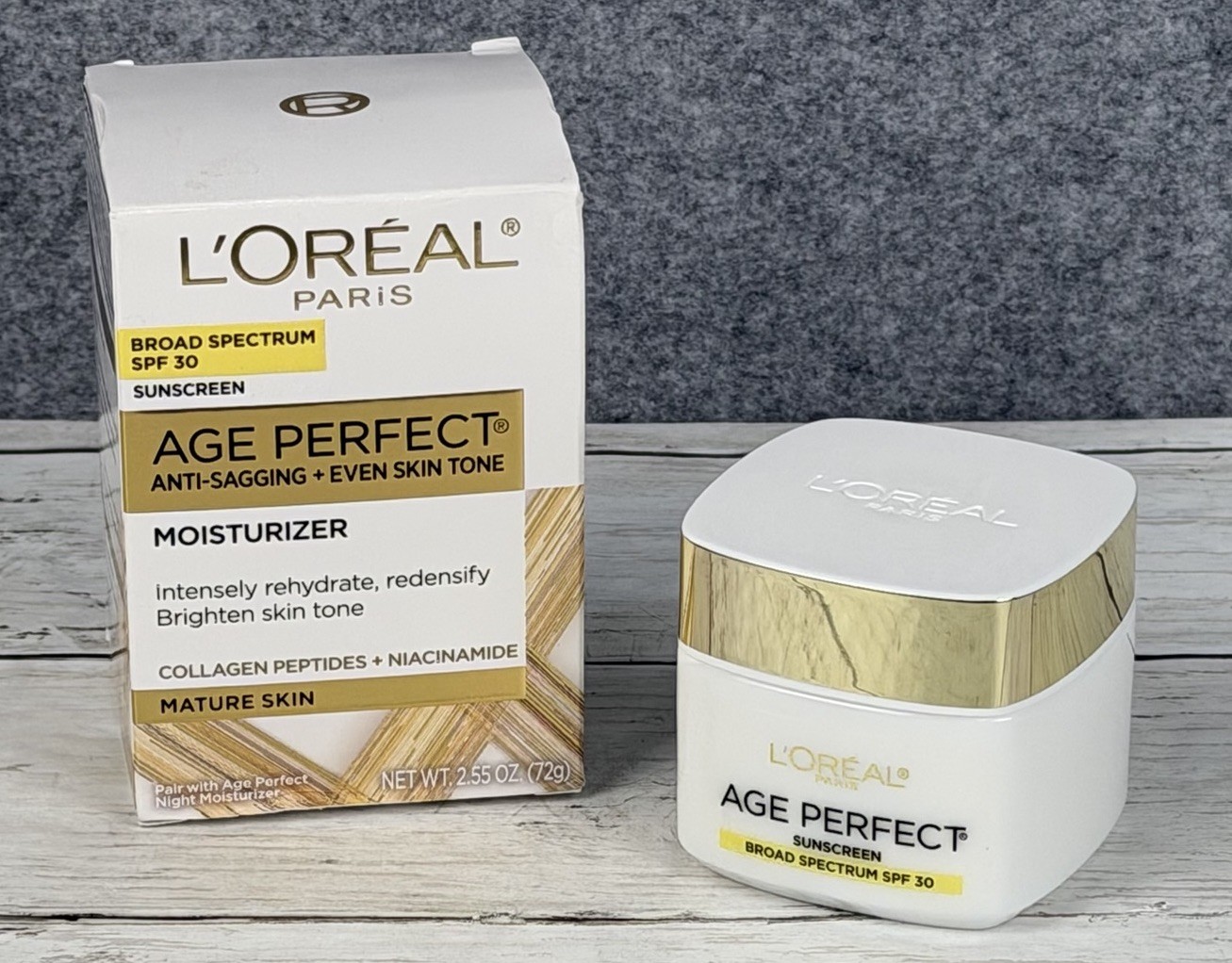 L’Oreal Paris Age Perfect Anti-Sagging SPF 30 Day Moisturizer 2.55oz Exp 9/27