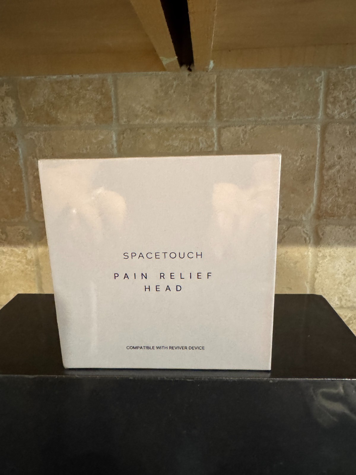 SPACETOUCH Reviver Set IR+Red,Blue Light, EMS + Bonus Pain relieving Head NIB