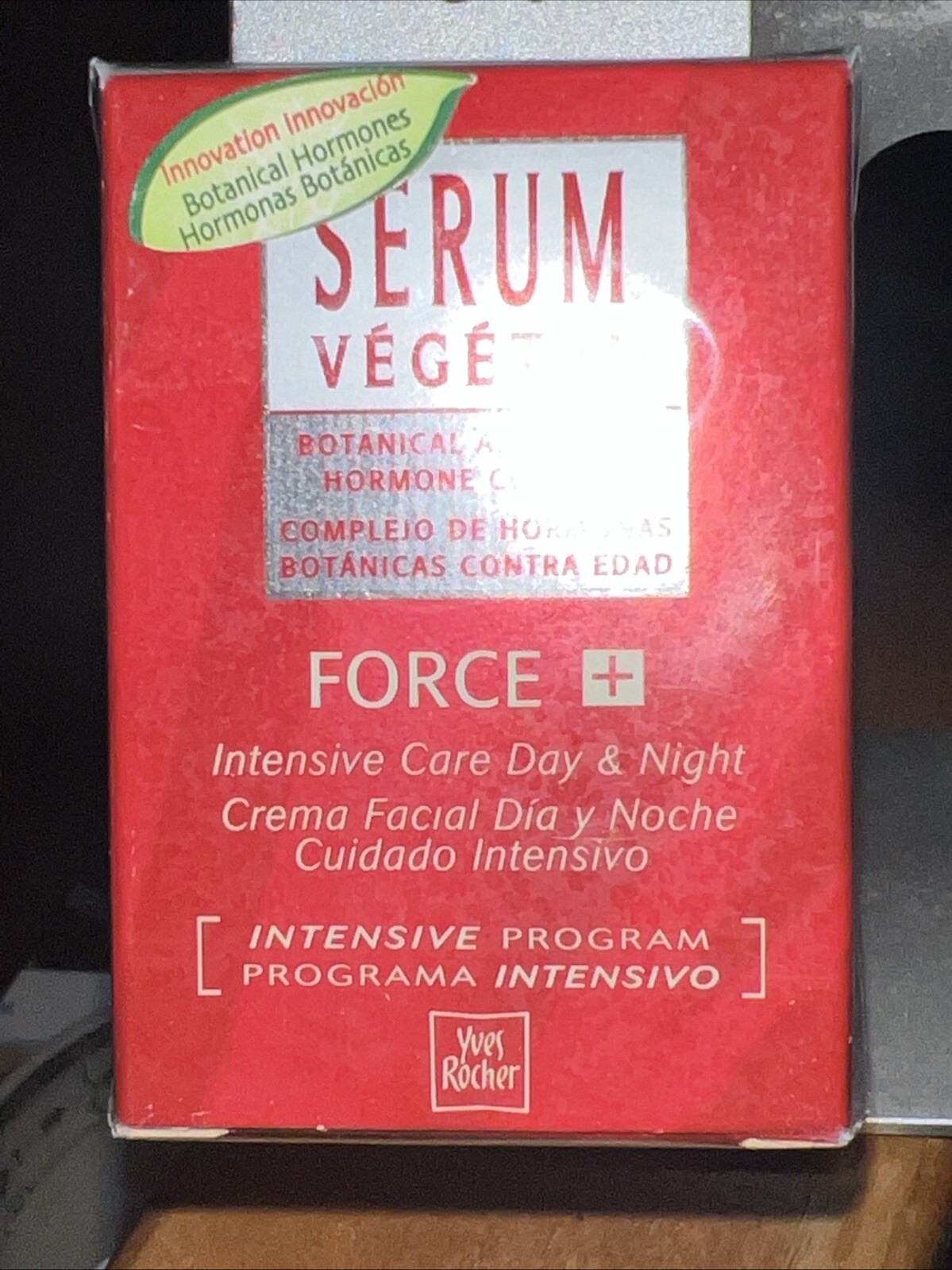 Yves Rocher Serum Botanical Ant-aging Hormone Complex Intense Care Day & Night