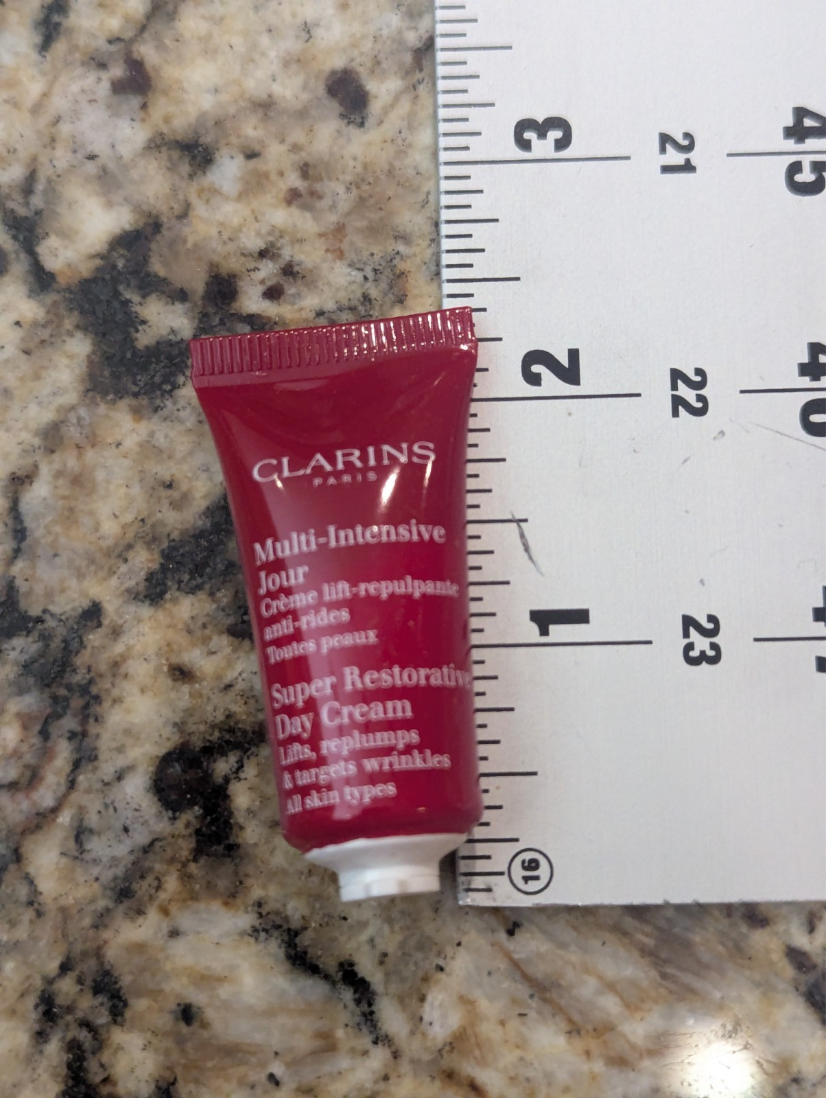 Clarins Super Restorative Day Cream Lifts Replumps Wrinkles Travel Size 0.1 oz