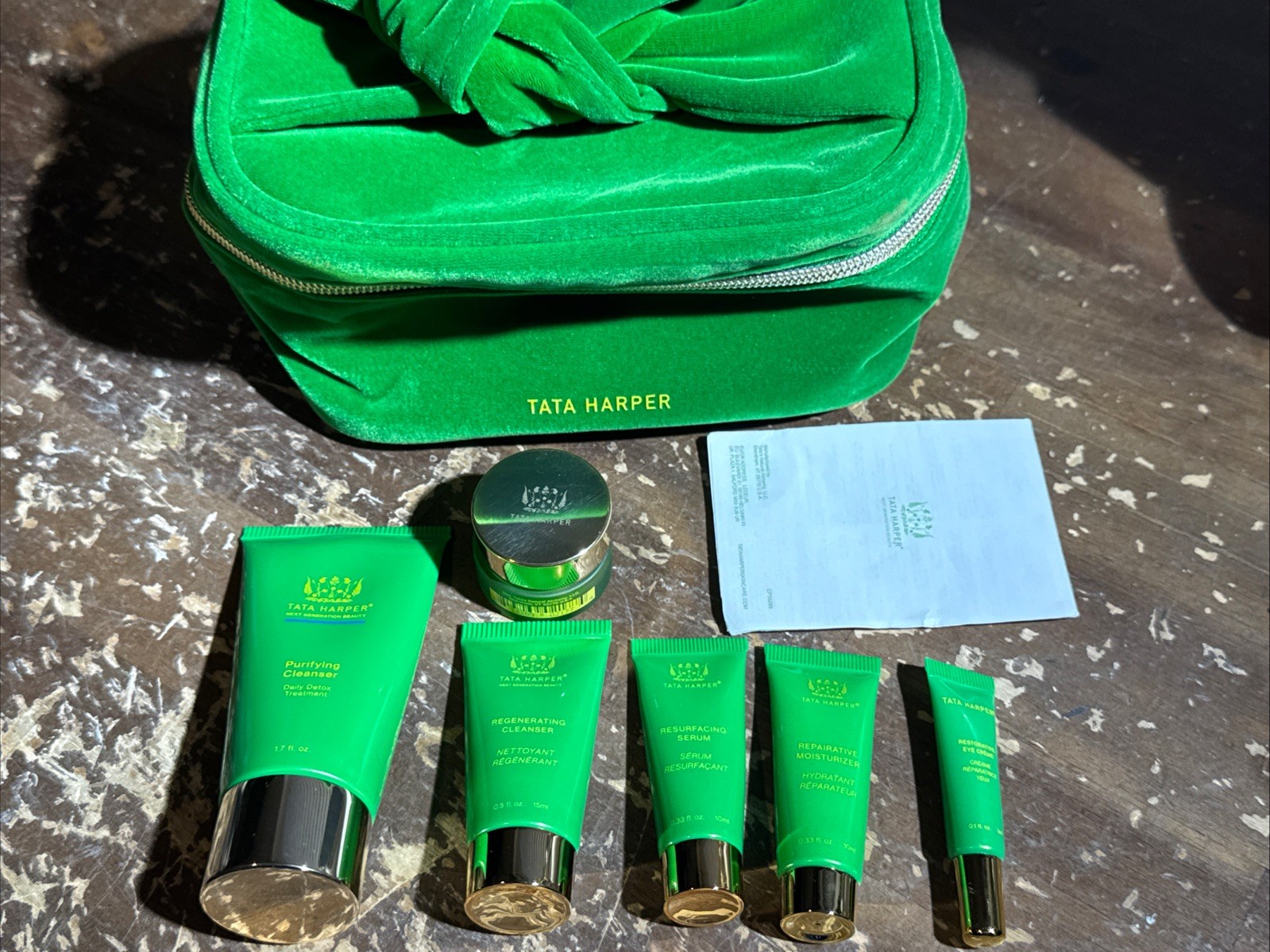 TATA HARPER 6 Piece Skincare Set With Green Velvet Bag Cleanser, Serums New