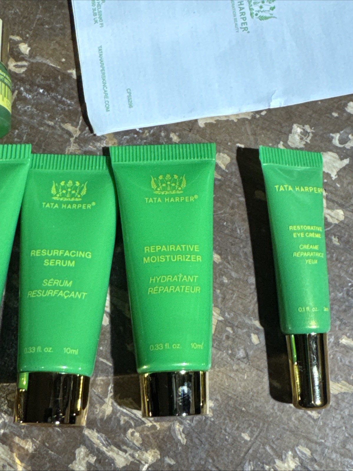 TATA HARPER 6 Piece Skincare Set With Green Velvet Bag Cleanser, Serums New