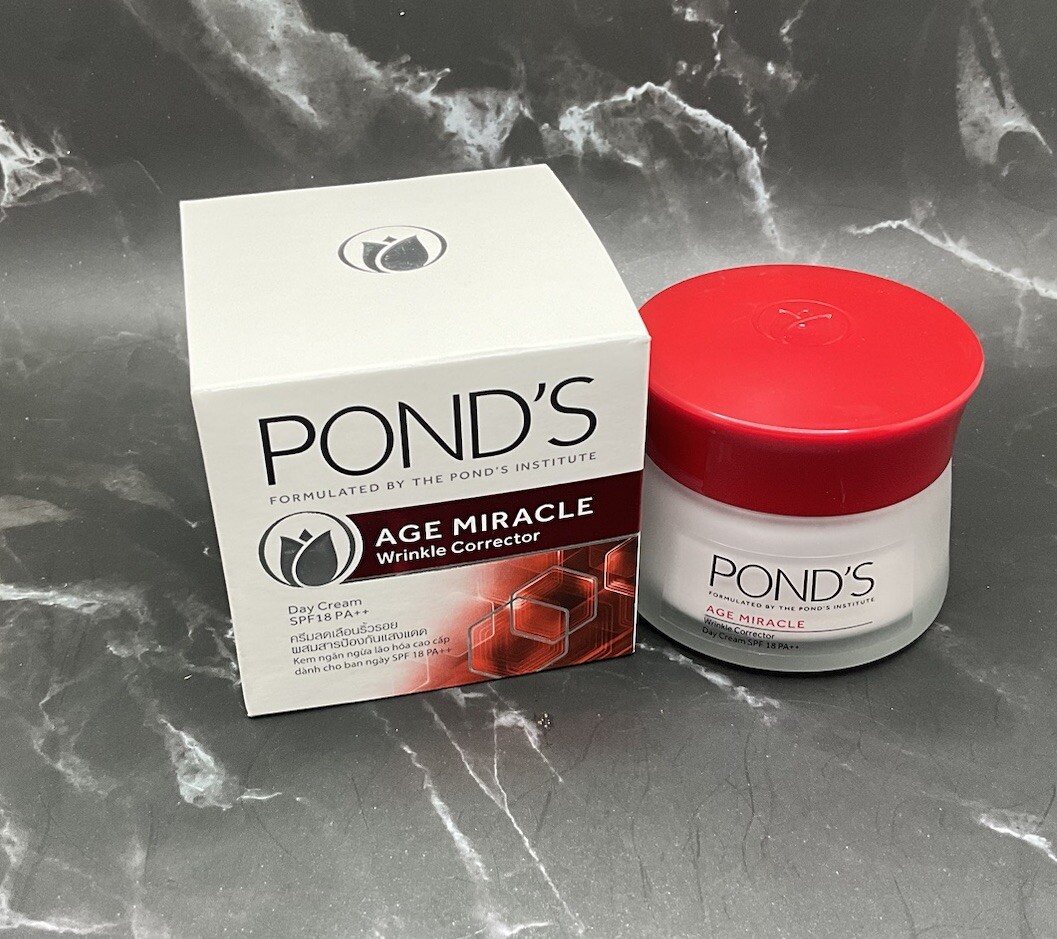 POND’S Age Miracle Wrinkle Corrector SPF 18 Pa++ Anti Aging Day Cream 1.7 oz 50g