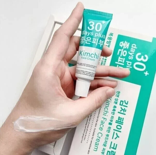 1 SET KIMCHI FACECREAM 30 DAYS PLUS + SUN SCREEN SPF50 PA+++