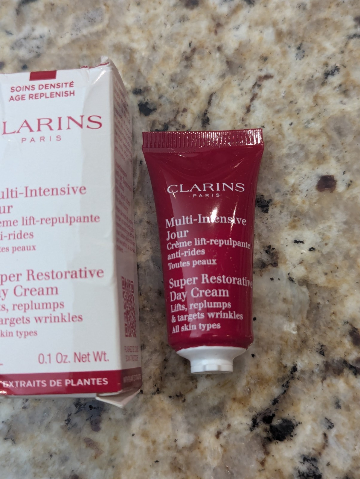 Clarins Super Restorative Day Cream Lifts Replumps Wrinkles Travel Size 0.1 oz