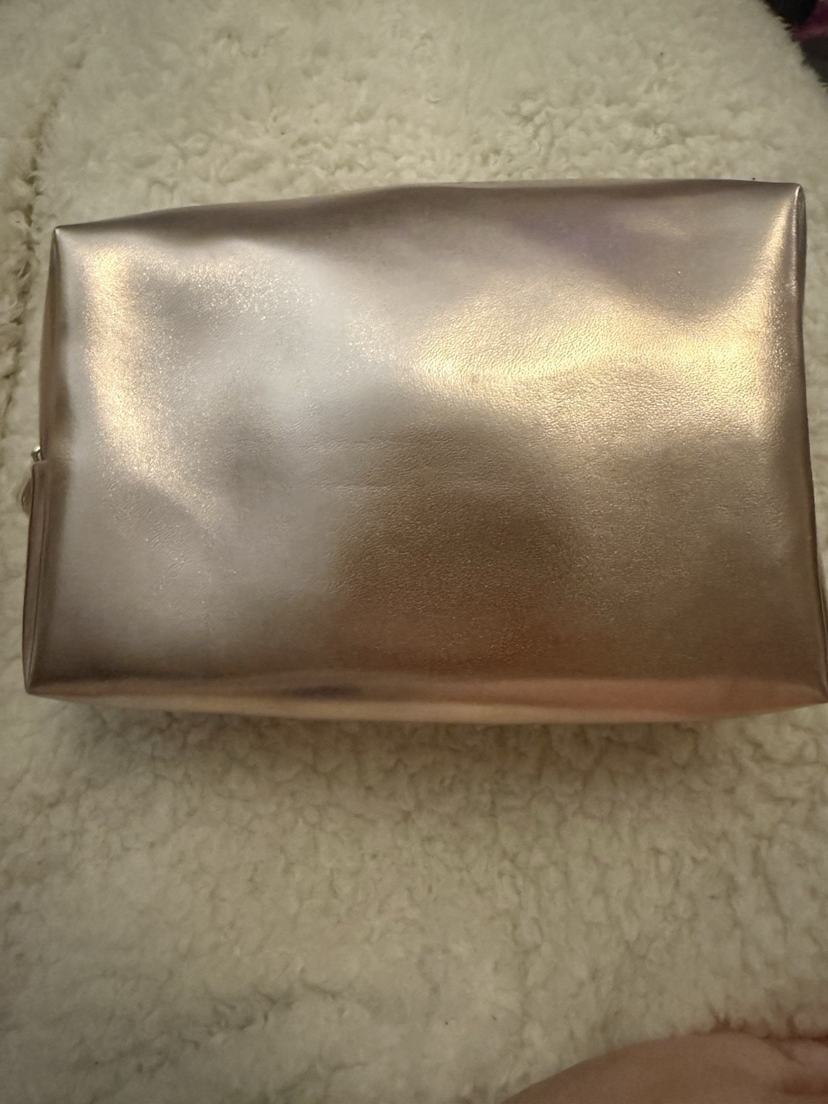 Beauty bio GloPro NWT micro needling Kit and Metallic Rose Gold Accessory Pouch