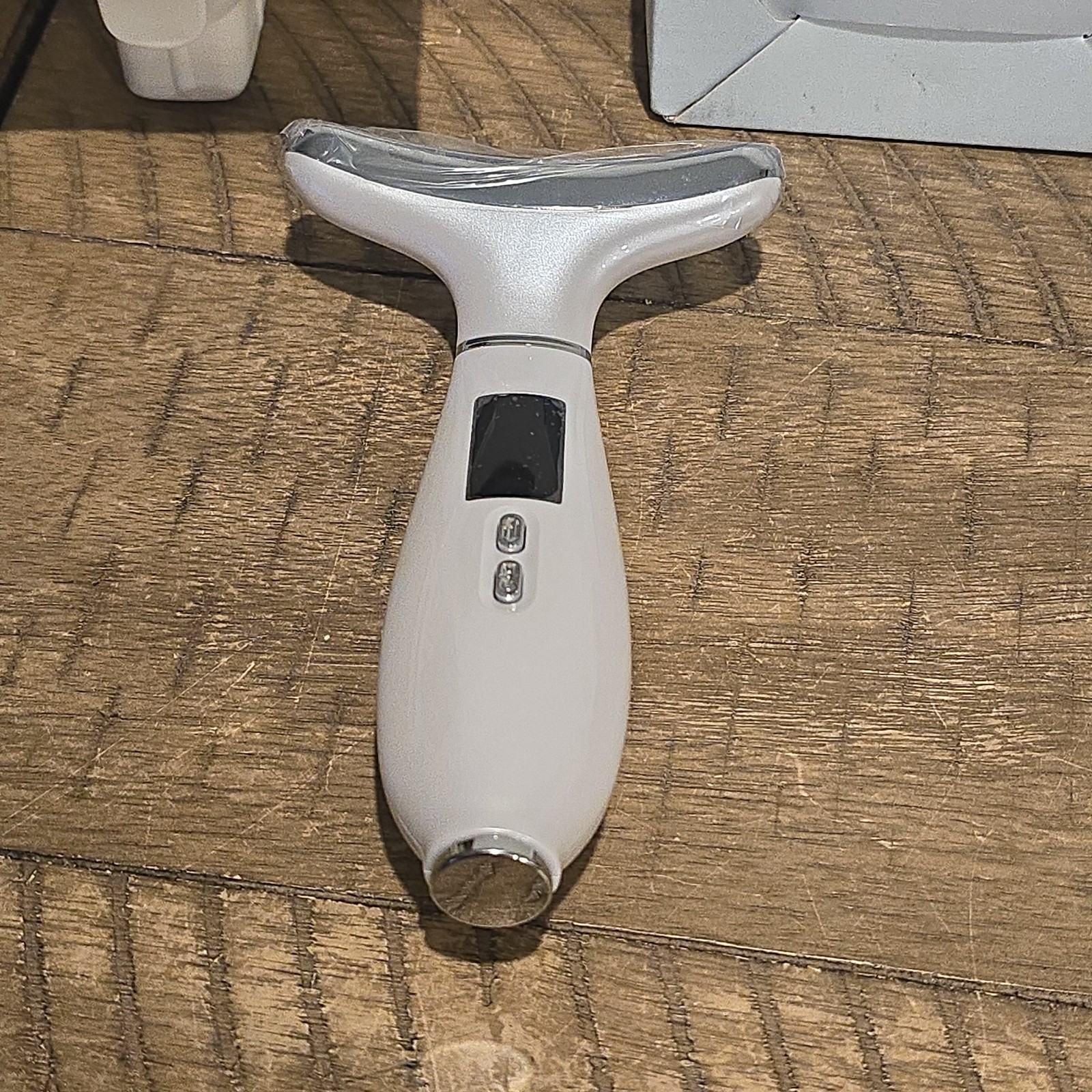 Derma Dream Myoglow Pro Full Body Lifting Device Adjustable Heat NEW OPEN BOX