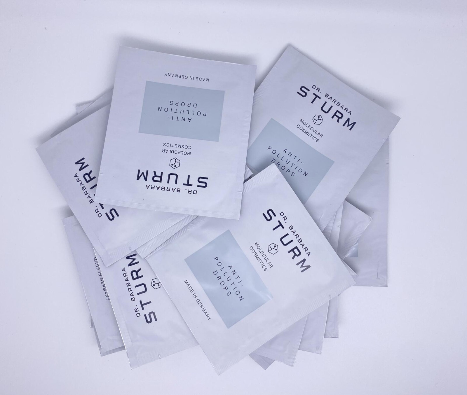 17 x Dr. Barbara Sturm Anti-Pollution Drops 0.06 oz Travel Sample Size