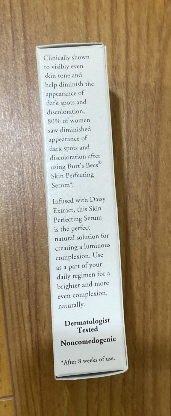 Burt’s Bees Brightening Skin Perfecting Serum 1oz. New In Box.