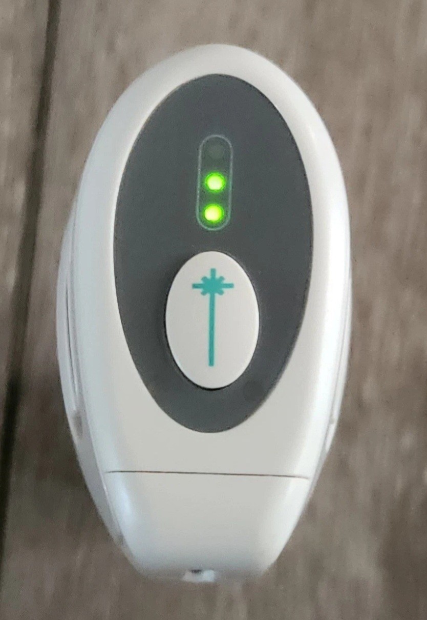 NEW Authentic Tria Age Defying / Smooth Beauty Laser, FDA cleared