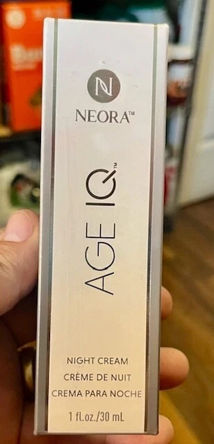 Neora Age IQ Night Cream – 1 fl oz / 30 ml (New in Box)