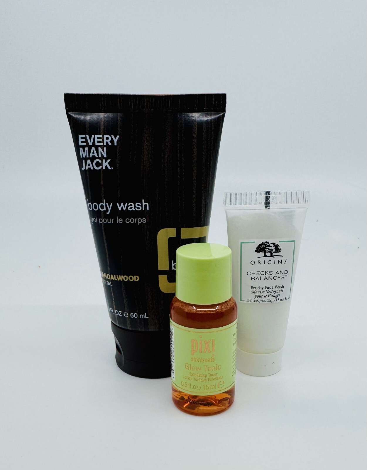 10-piece bundle includes new, unused travel-size and deluxe sample items