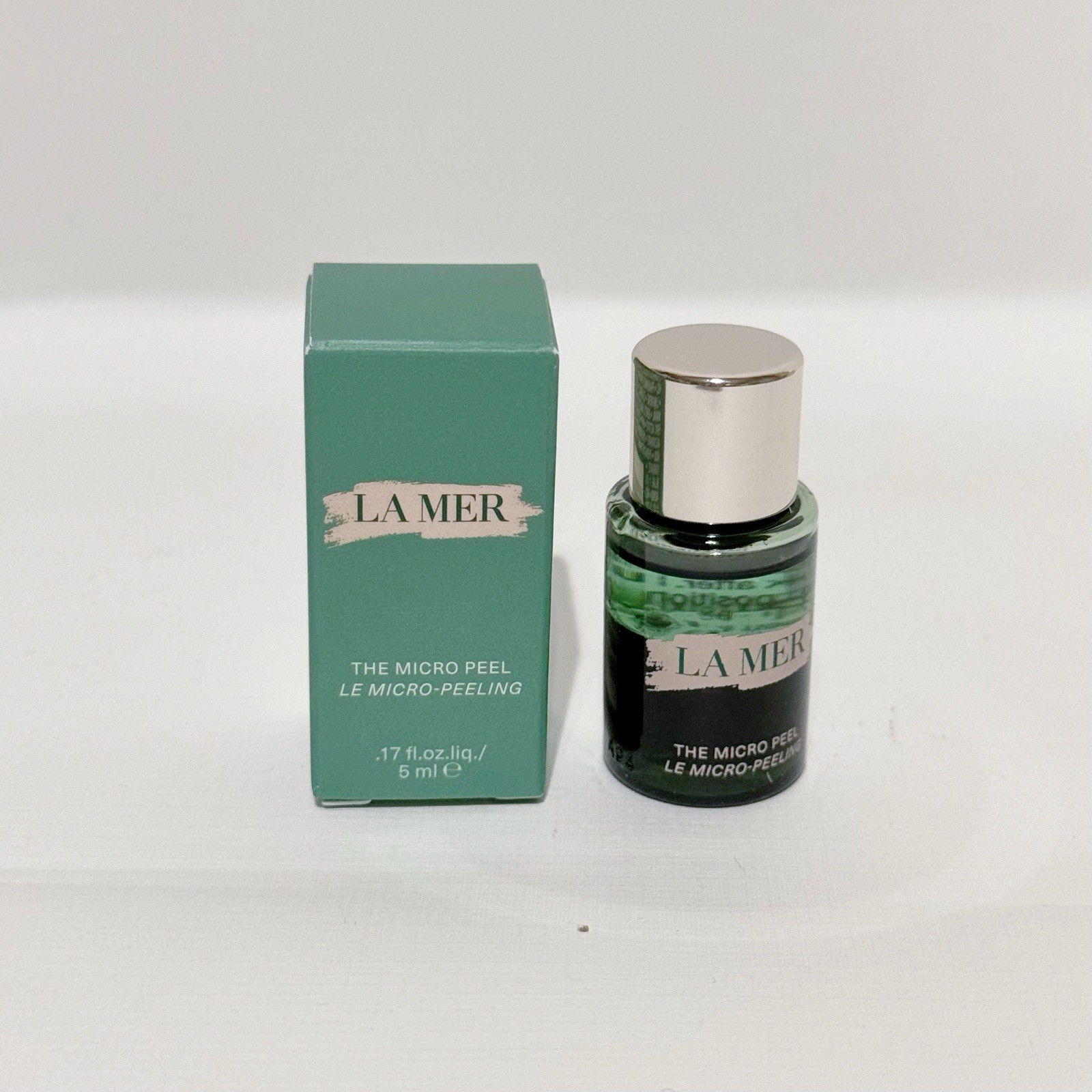 La Mer The Micro Peel Treatment Deluxe Sample Size .17oz, 5ml New in Box