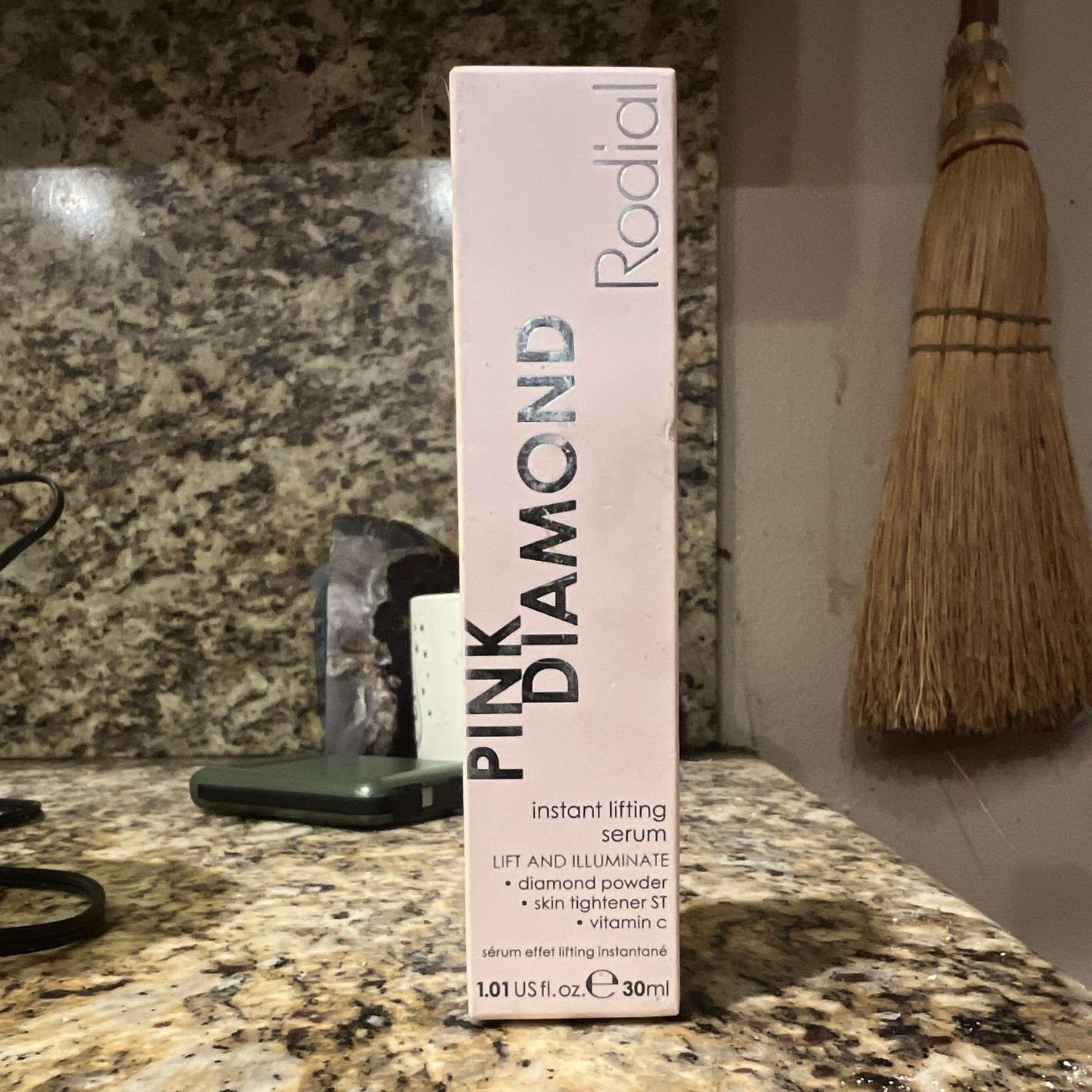 Rodial Pink Diamond Instant Lifting Serum Face/Neck 1.01 fl oz / 30 ml