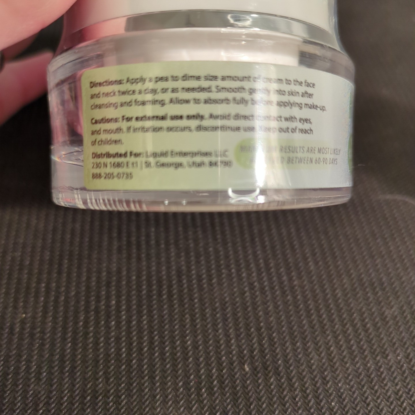 Nuvitaskin Moisturizer & Ageless Eye Revitalizer New