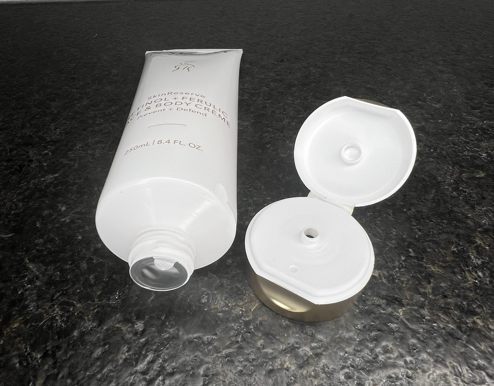 Nakery SkinReserve Retinol + Ferulic Face & Body Crème 8.4 Oz – BRAND NEW SEALED