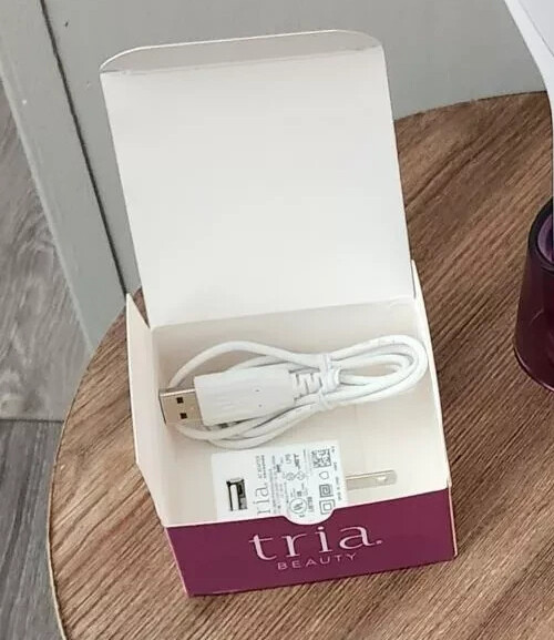 NEW Authentic Tria Age Defying / Smooth Beauty Laser, FDA cleared