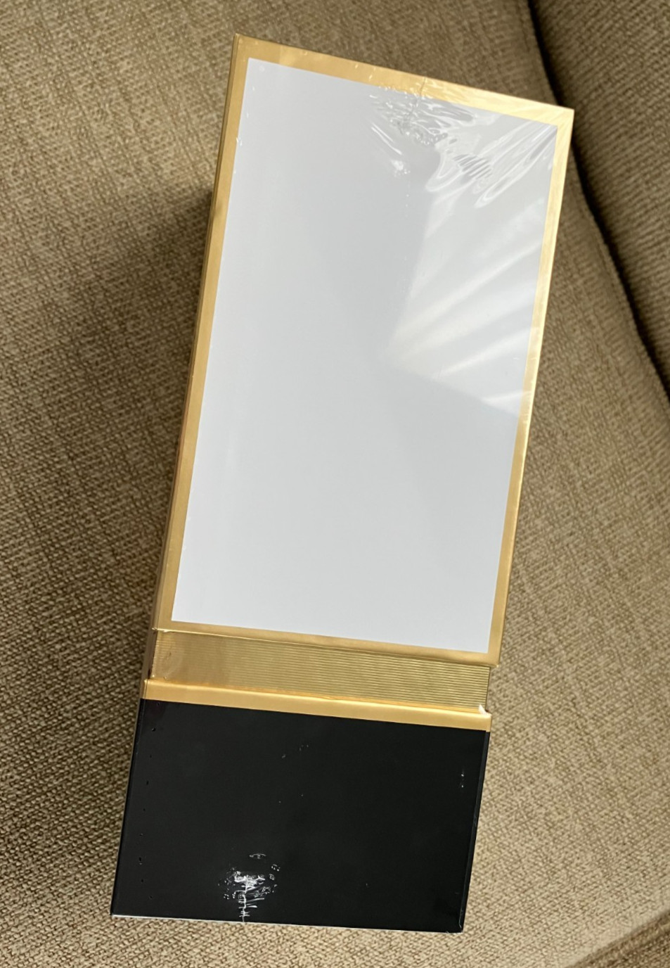 Avologi ENEO Totale Facial Care Device – Factory Sealed Box – Read Description