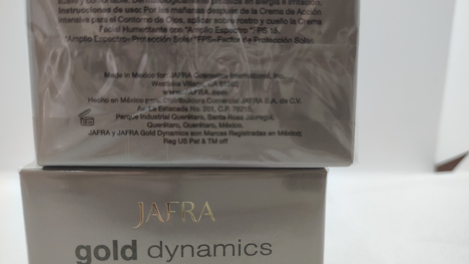 2 Jafra Gold Dynamics Skin Boosting Moisturizer Broad Spectrum SPF 15 1.7 fl