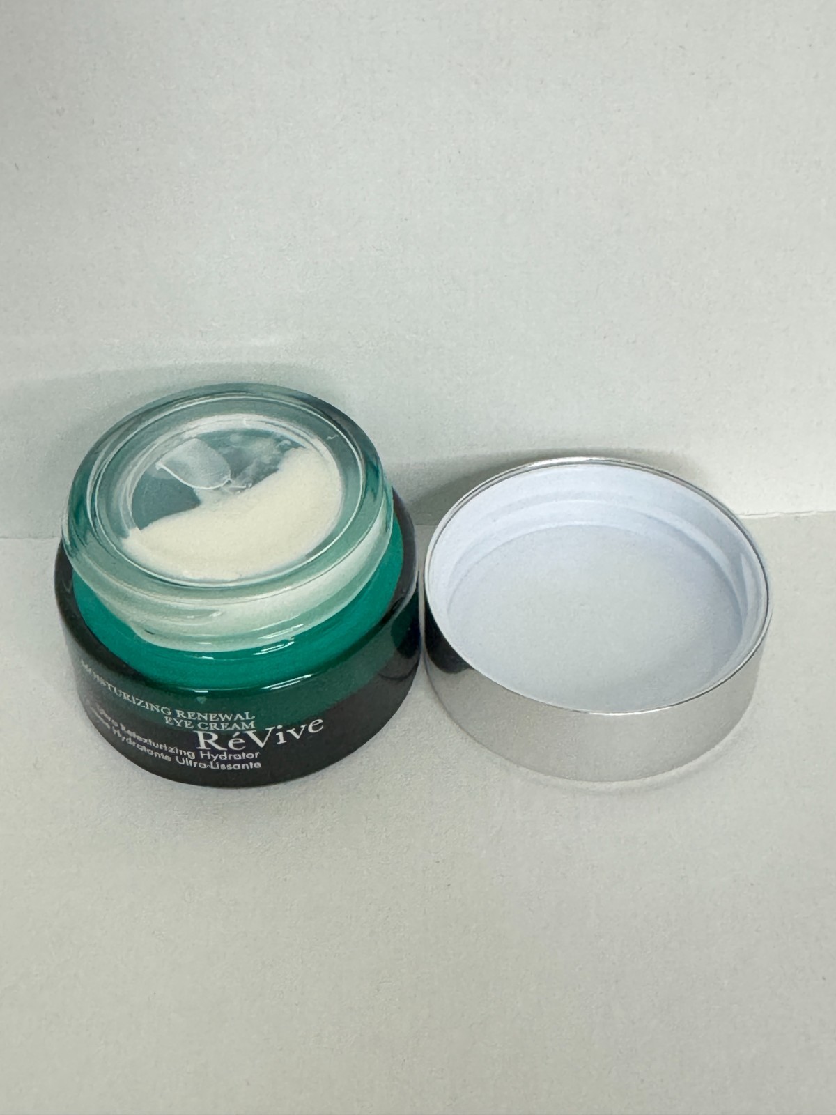 ReVive Moisturizing Renewal Eye Cream Ultra Retexturizing 0.5oz / 15ml UNBOXED