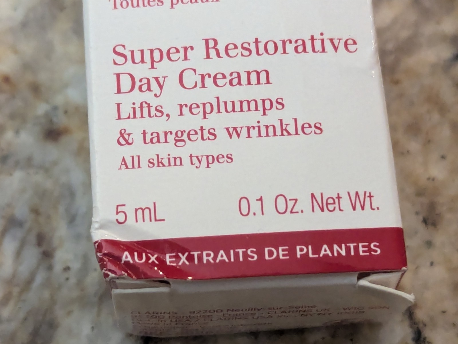 Clarins Super Restorative Day Cream Lifts Replumps Wrinkles Travel Size 0.1 oz