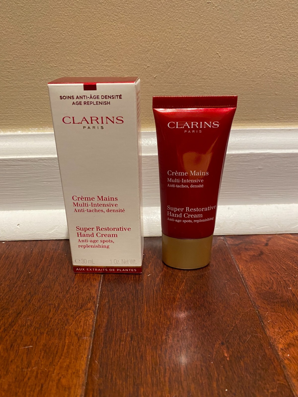 Clarins Super Restorative Hand Cream 1 oz NIB