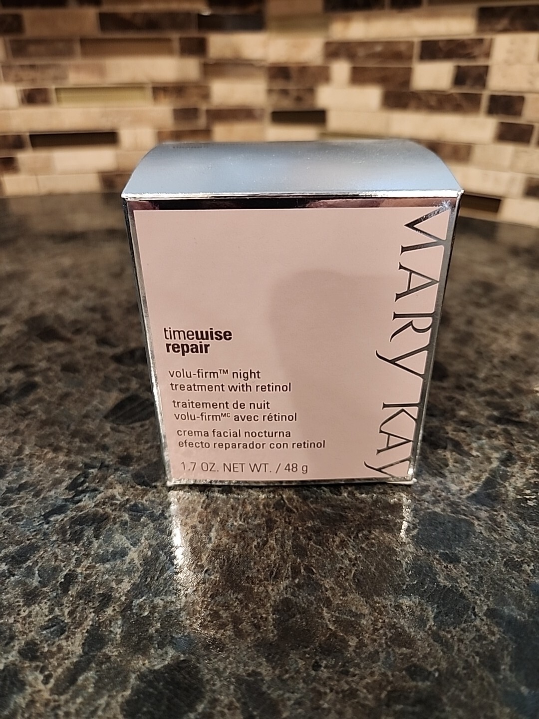 Mary Kay TimeWise Repair Volu-Firm Night Treatment with Retinol – 1.7oz