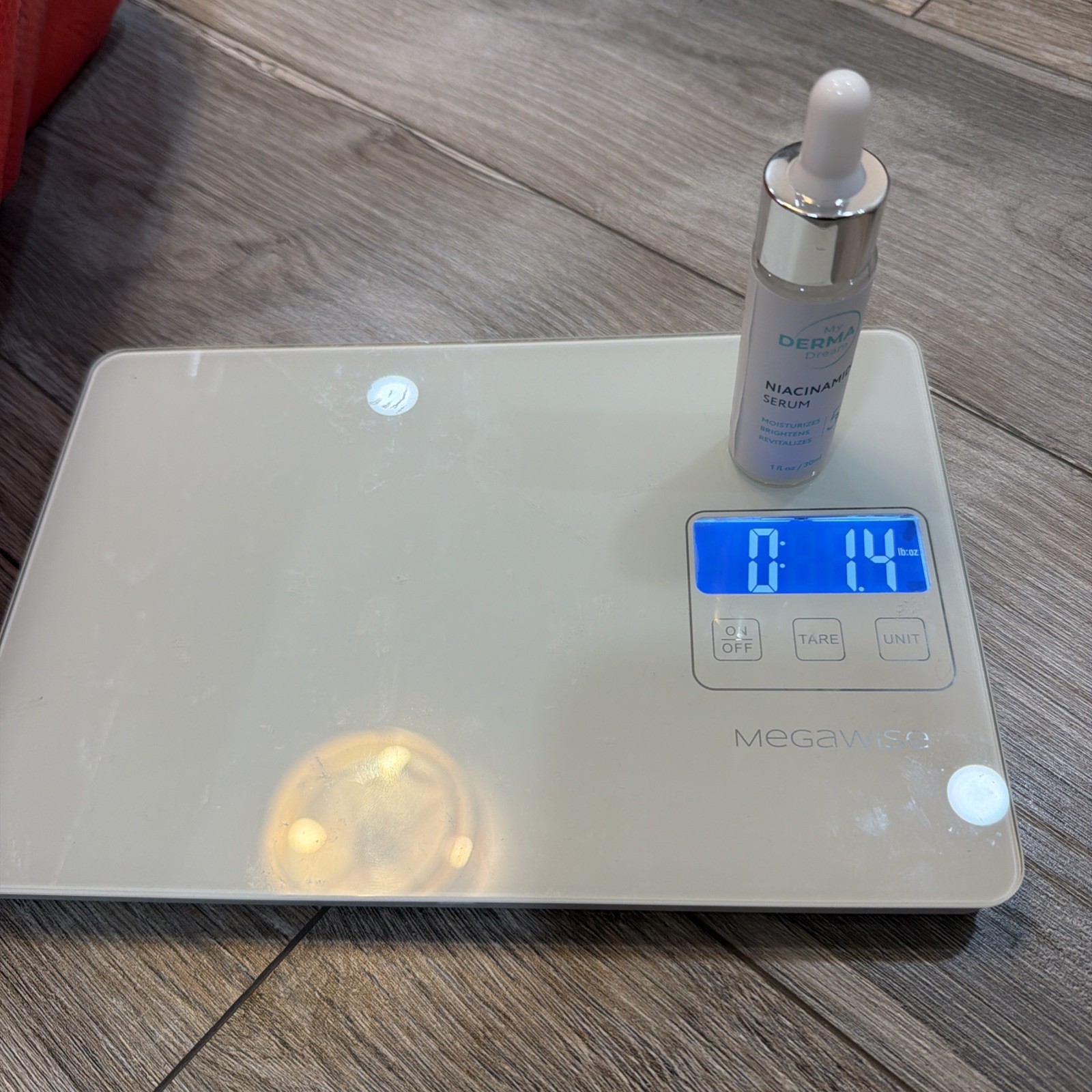 MyDerma Dream MyoGlow LED Arm, Neck, and Face Total Body Sculpting Device READ
