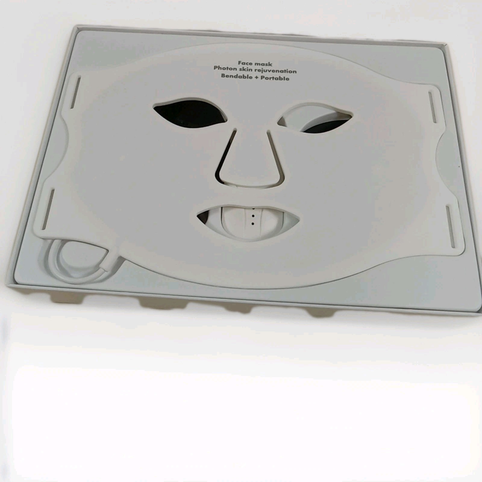 LED Light Therapy Mask Skin Care Mask, LED Red 630±5nm & NIR 830nm Wavelength.74