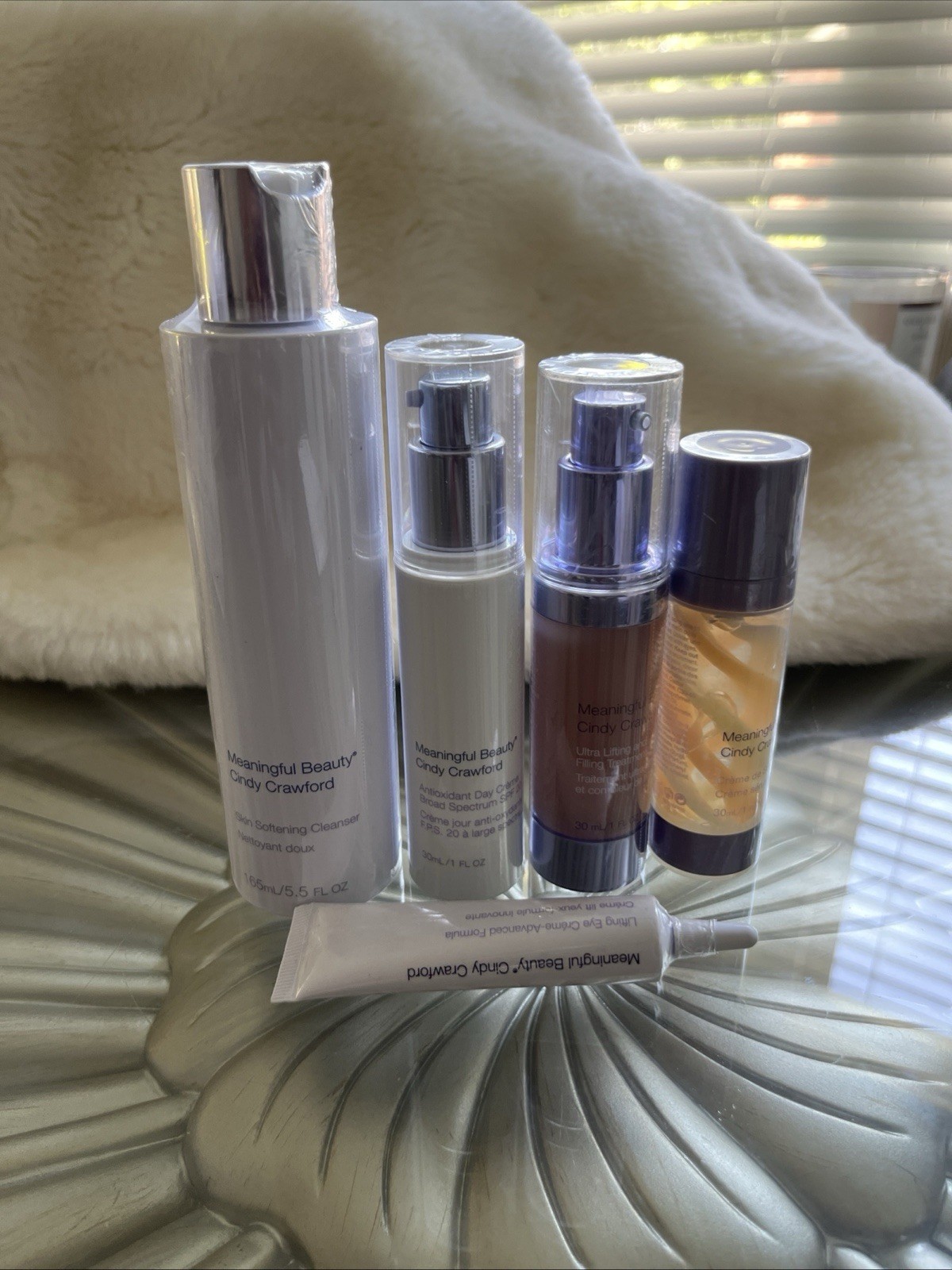 Meaningful Beauty 5 Piece Set Cleanser, Serum, Day Creme, Eye, Filling Treatment