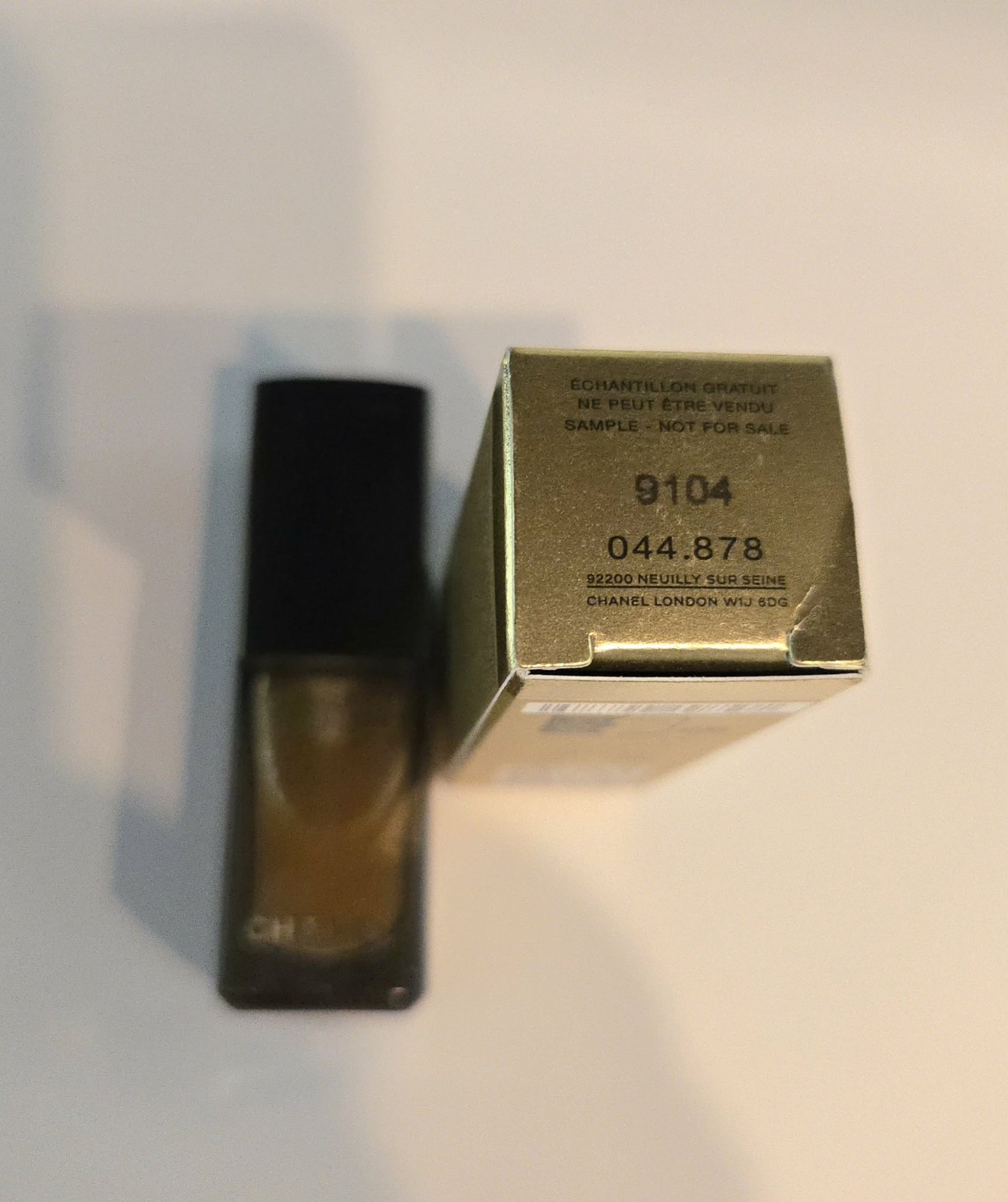 CHANEL SUBLIMAGE L’EXTRAIT DE NUIT 5g/0.17oz Ultimate Repair Night Concentrate