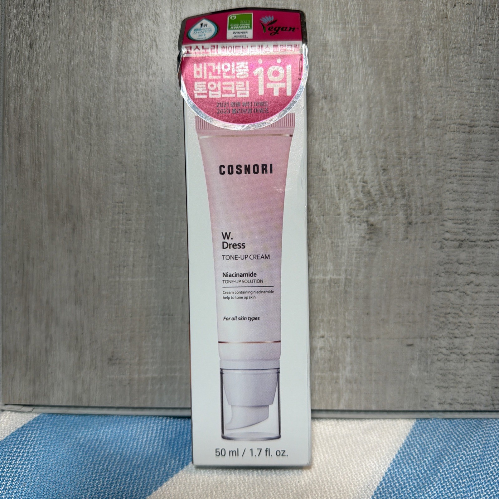 COSNORI Dress Tone-up Cream Quick Skin Tone Balancer New in Box Exp. 08/2027