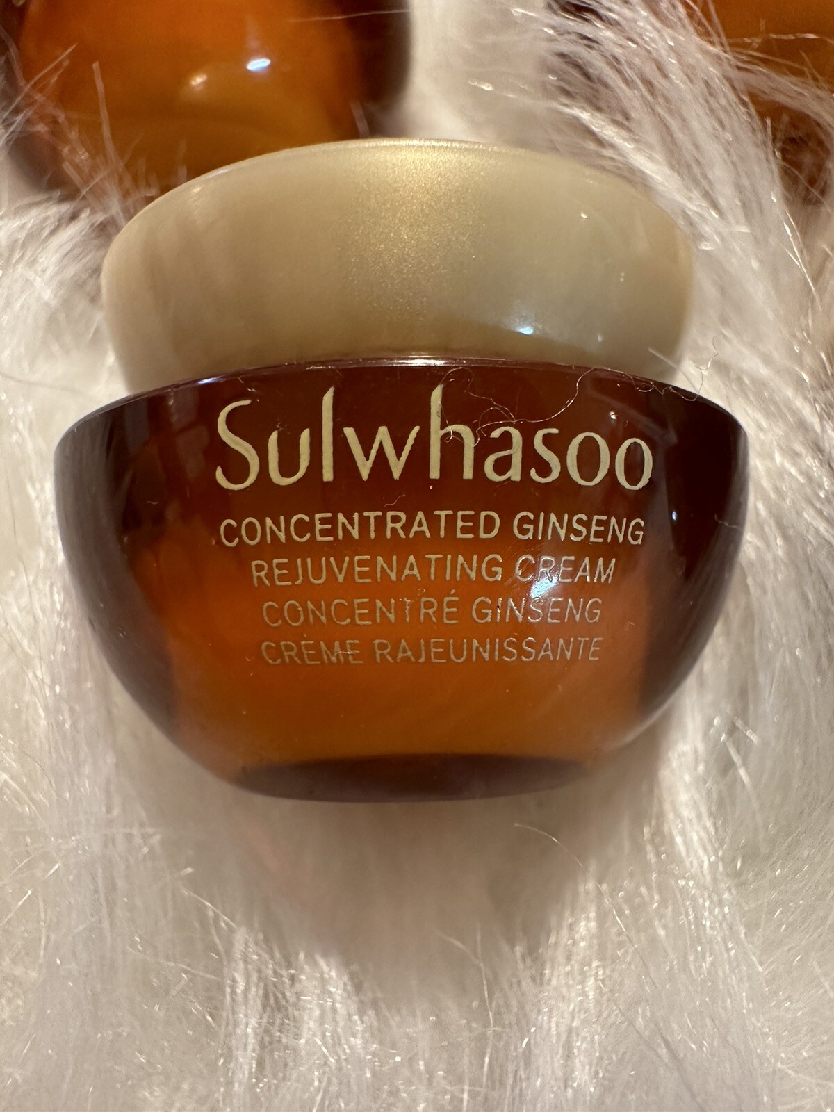 2024 Sulwhasoo Concentrated Ginseng Rejuvenating Cream EX 5ml x 10 Pcs (25ml)