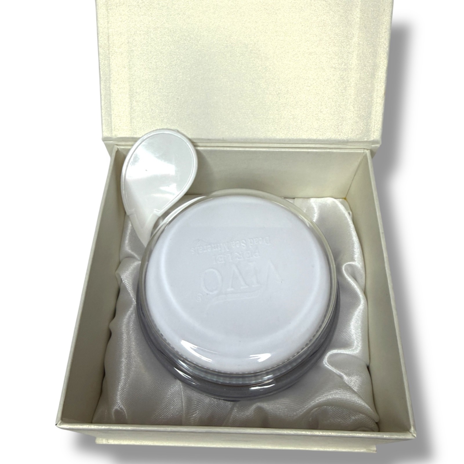 NEW Vivo Per Lei Dead Sea Minerals Cell Renewing Night Cream 50g/1.7floz