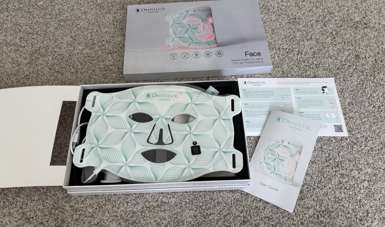 Omnilux Contour Face Medical Grade Anti Aging LED Light Therapy Mask Device
